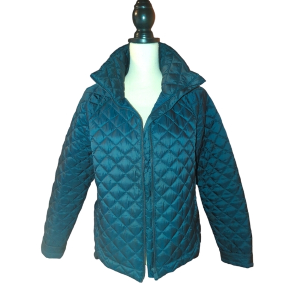 Athleta Whisper Featherless Jacket Size M